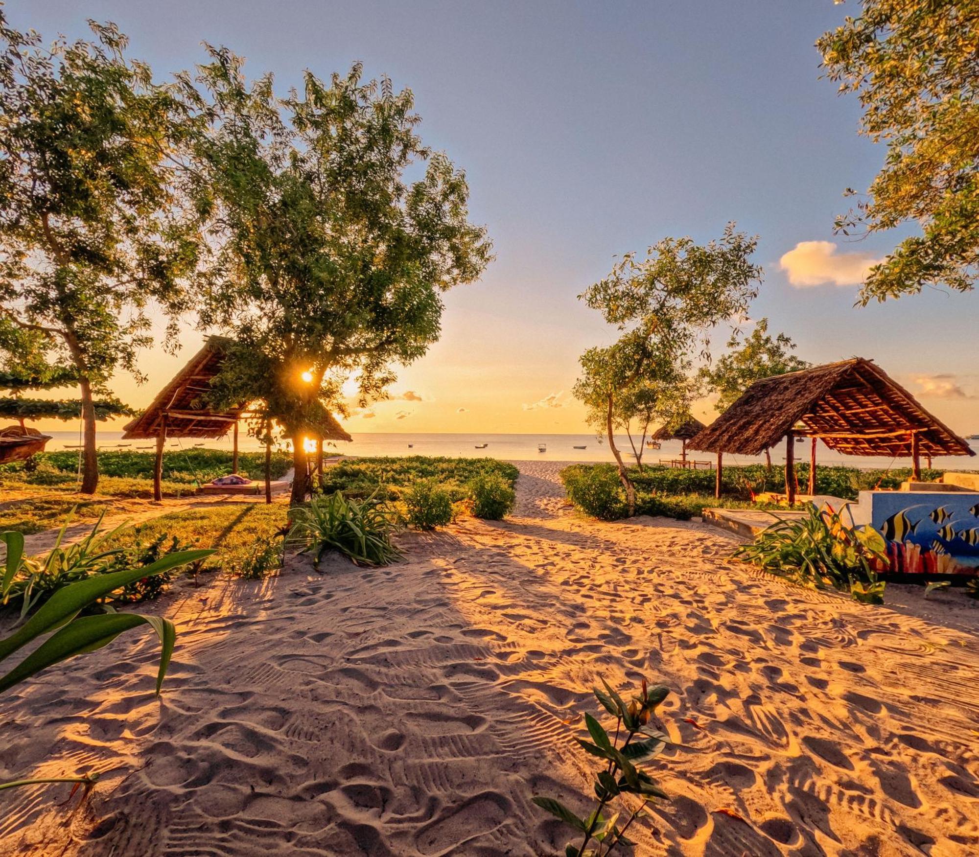 Maisara Mafia Beach Lodge Kilindoni Exterior foto